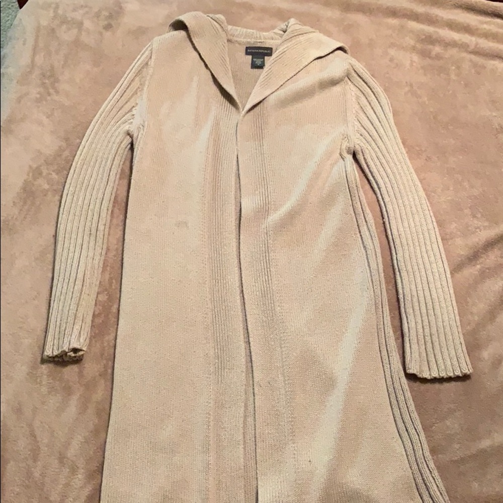 Banana Republic tan maxi sweater
